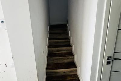 Casa de vanzare tip duplex Nojorid - 10