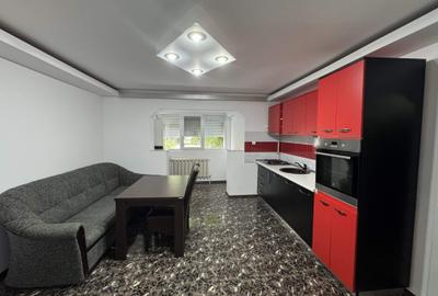2 c.,53mp,parter,renovat+ spatiu suplim. depozitare-25 mp,Al. Rozelor - 9