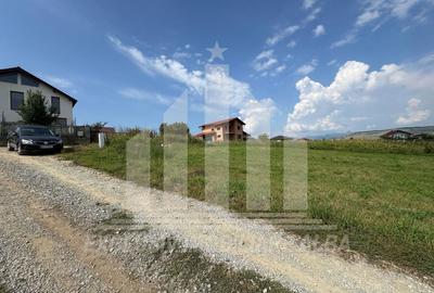 Teren intravilan | De vanzare | 700 mp | 22 ml deschidere | Orizont - 3