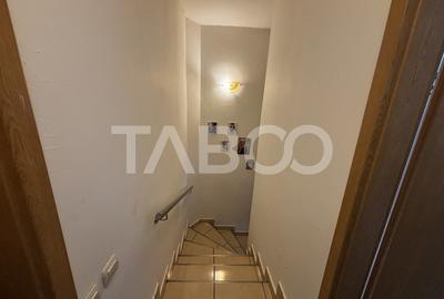 Casa de vanzare tip insiruita 100mpu 210mp teren   Sura Mica Sibiu - 12