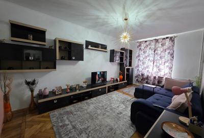 Apartament 2 camere bloc rusesc - 1
