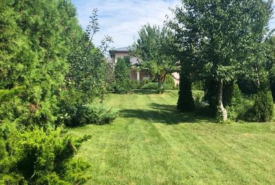 Casă individuală cu 6 camere în Crevedia