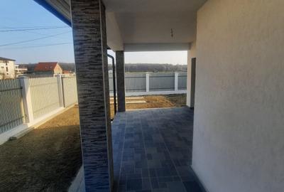 Domnești–Țeghes lângă pădure | Casă individuală 3 camere | Placă beton - 15