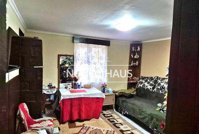 Casa si teren, central Barlad, str Al Sahia - 8