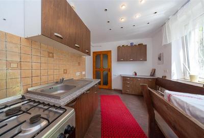 Vanzare apartament 3 camere in Vila pe Drumul de Poiana - 15