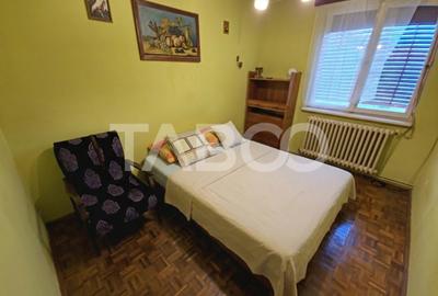 Apartament de vanzare 3 camere decomandate in zona Strand Sibiu - 1