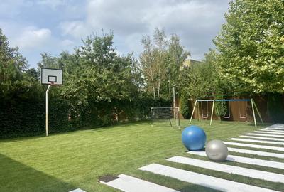 Casă individuală cu 6 camere în Voluntari