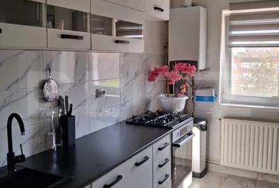 Apartament cu 3 camere decomandat, mobilat în Scriitorilor