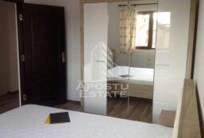 Jumatate de Duplex de inchiriat, 125 mp, curte 320 mp, Dumbravita - 2