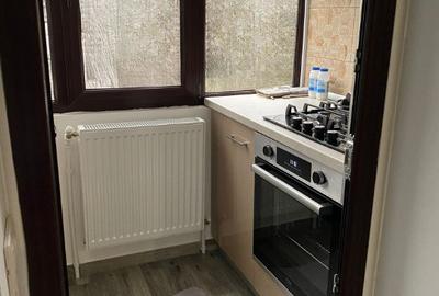 - Apartament 2 camere La Cheie, Totul Nou Progresu, etaj 1 - 5