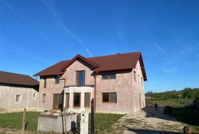 VILA PREMIUM | 240mp utili | 923mp teren | Constructie Impunatoare | Agrisul Mar - 1
