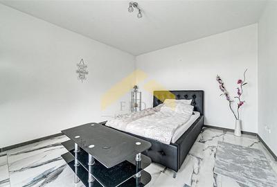 Casa de vanzare in zona centrala str. Mihai Eminescu - 10