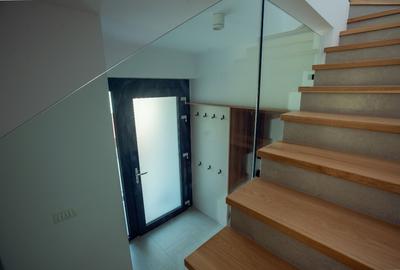 Locuinta duplex P+1E     254.000 Euro +21%TVA - 13