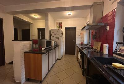 Casă individuală P+1E, construită în 2013–zonă liniștită, exclusiv de case - 10