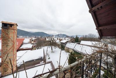 Pensiune de vânzare în Râșnov | 14 camere | 427 mp - 39