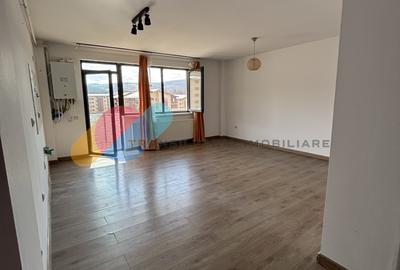 Apartament cu 2 camere semidecomandat în Florești