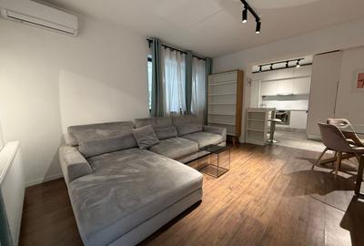 Apartament cu 3 camere decomandat, mobilat în Pipera