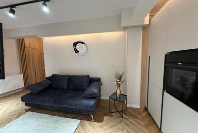 Apartament 3 camere modern, gradina 10 mp, parcare! Zona Terra! - 1