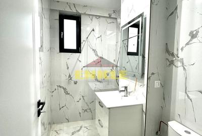 De vanzare, apartament cu 3 camere, zona Centrala - 7