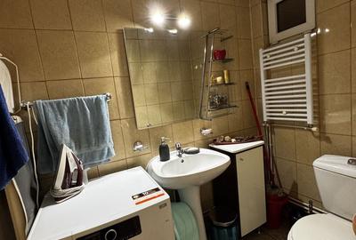 Casa de Vânzare cu lac - 6