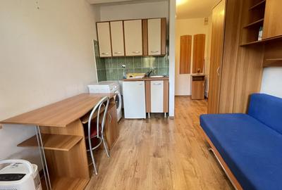 Garsoniera de vanzare-ideala pentru locuit sau investitie - 1