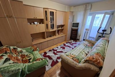 Apartament cu 3 camere, decomandat, etajul 3/8, zona Pacurari - 3