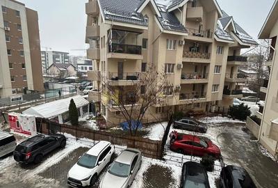 Apartament cu 2 camere decomandat, mobilat în Vest