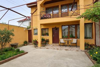 Casa în inima Focșaniului - liniște, confort și tot orașul la câțiva pași - 1