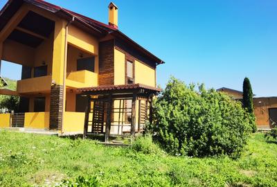 Casă cu 5 camere în Sud-Vest