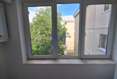 De închiriat apartament 2 camere decomandat I strada Lunii - 17