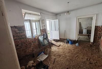 Casa 4 camere libera la vanzare GHIMBAV - 6