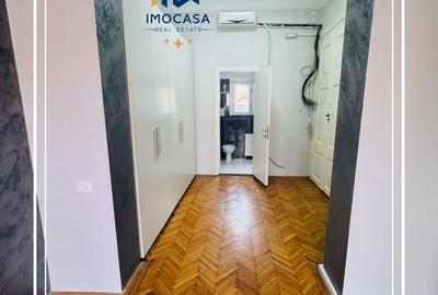 De vanzare Apartament Rez. Birou dimensiuni impresionantă centru Arad - 8