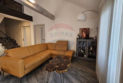 Casă / Vilă cu 7 camere si teren 1000 mp în zona Centrala-Suceava - 30