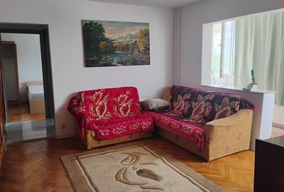 Închiriez apartament 3 camere spațios renovat complet fara minori fara animale d - 4