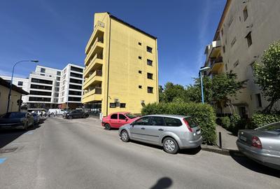 Apartament decomandat cu 3 camere in Centrul Civic, strada Mihai Viteazul - 23