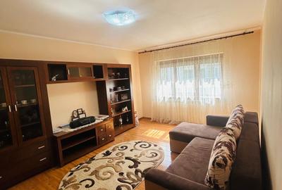 Apartament cu 2 camere decomandat în Sud