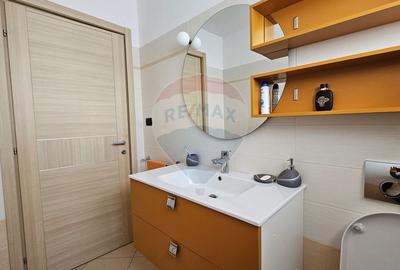Casă / Vilă de lux cu 8 camere de vânzare in Obcini, Suceava - 48