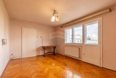 Apartament 3 camere de vanzare, 63mp, decomandat, boxa, Agricultorilor - 1