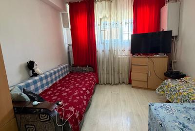 Vanzare Garsoniera, in Galati, Aurel Vlaicu, etaj 2, mobilata - 2