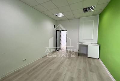 Spațiu comercial, de 48 mp, în Simion Bărnuțiu