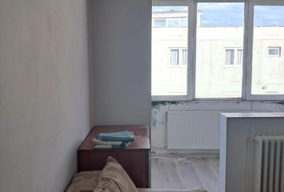 Feldioara - strada Brazilor, Apartament cu 2 camere decomandat - 52 mp - 10