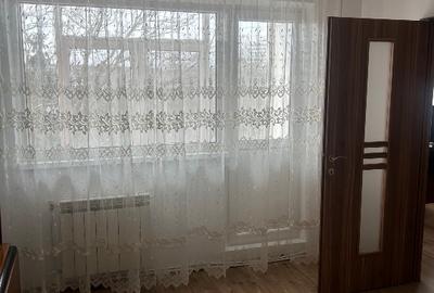 PROPRIETAR vaănd apartament 2 camere,semidecomandat,zona ultracentrală în - 7