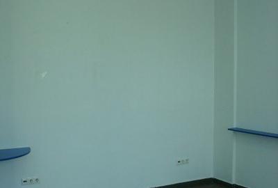 Bd.Unirii-Str.Traian-Str.Matei Basarab-Rin Hotel magazin inchiriere - 8