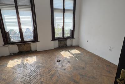Centrul Istoric,sp.birou/rezid.,100mp,et.2,chirie 0 primul an, 800Eur/luna an 2 - 5