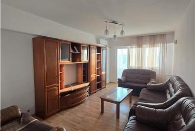 Apartament cu 4 camere decomandat, mobilat în Berceni