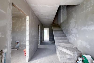 Casa Tip Duplex Cristian Intabulata Cu Toate Utilitatile - 13