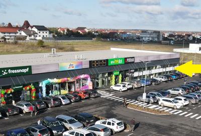 Spațiu comercial, 186.72 mp în Moșnița Nouă