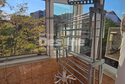 Apartament de vânzare | Zona TÂRGU CUCU | semidecomandat, 3 camere - 12
