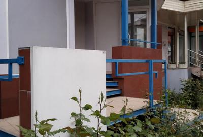 Spațiu comercial, de 16.00 mp, în Ultracentral