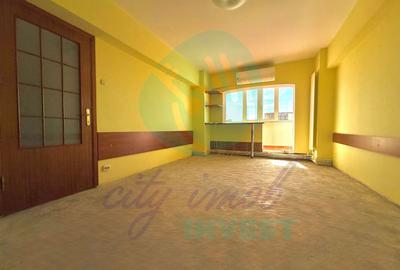 Apartament cu 2 camere semidecomandat în Tineretului